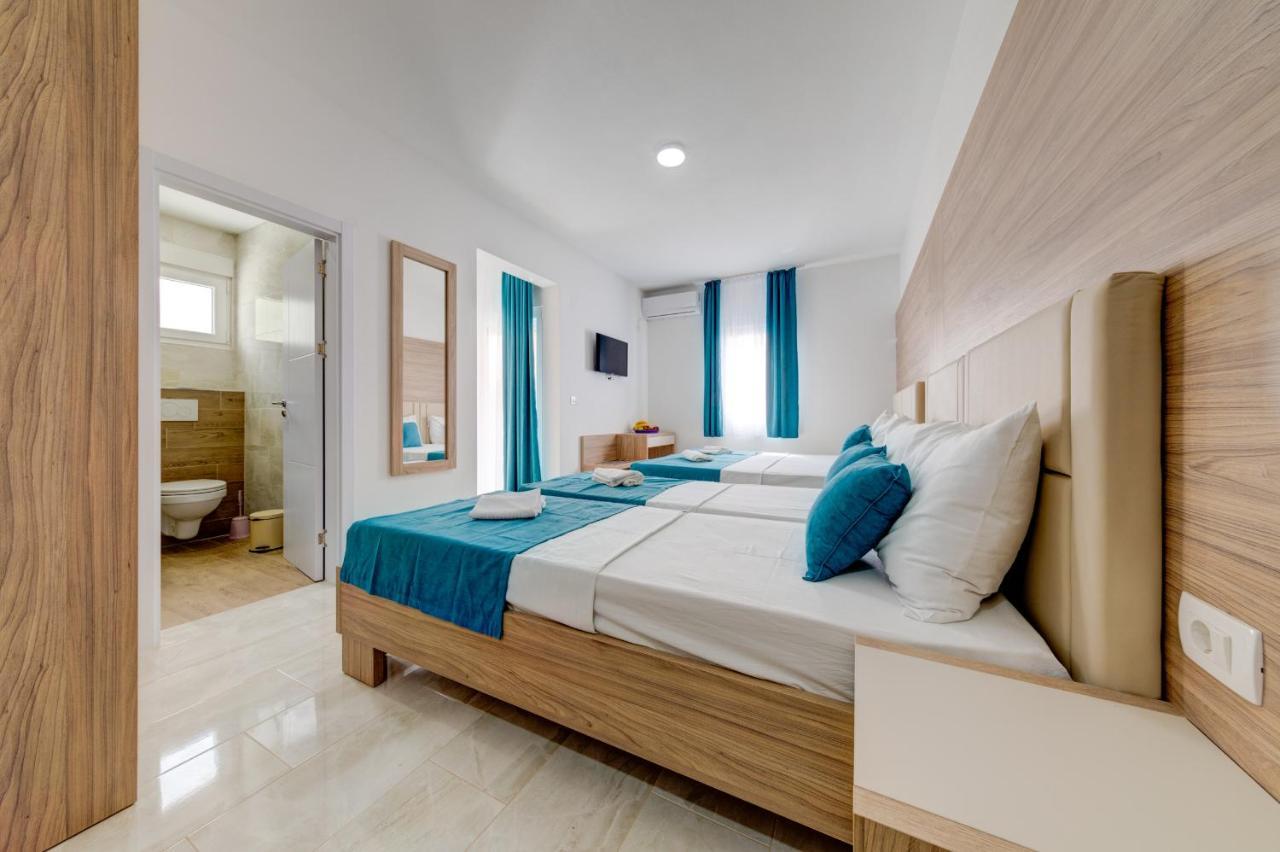 Sunways Apartments Dobra Voda Luaran gambar